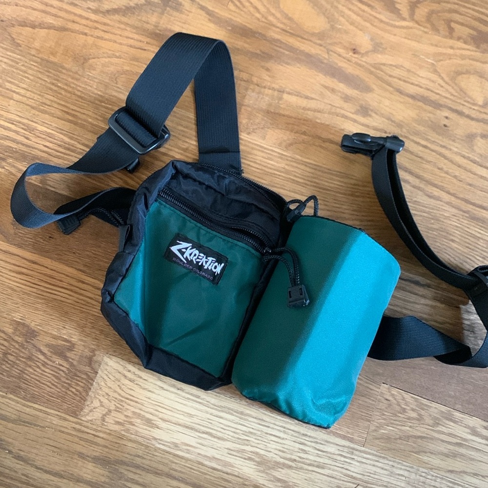 Vtg Z-Kreation Fanny Pack Waist Bag Drink Holder Walk Hike Lightweight Green USA